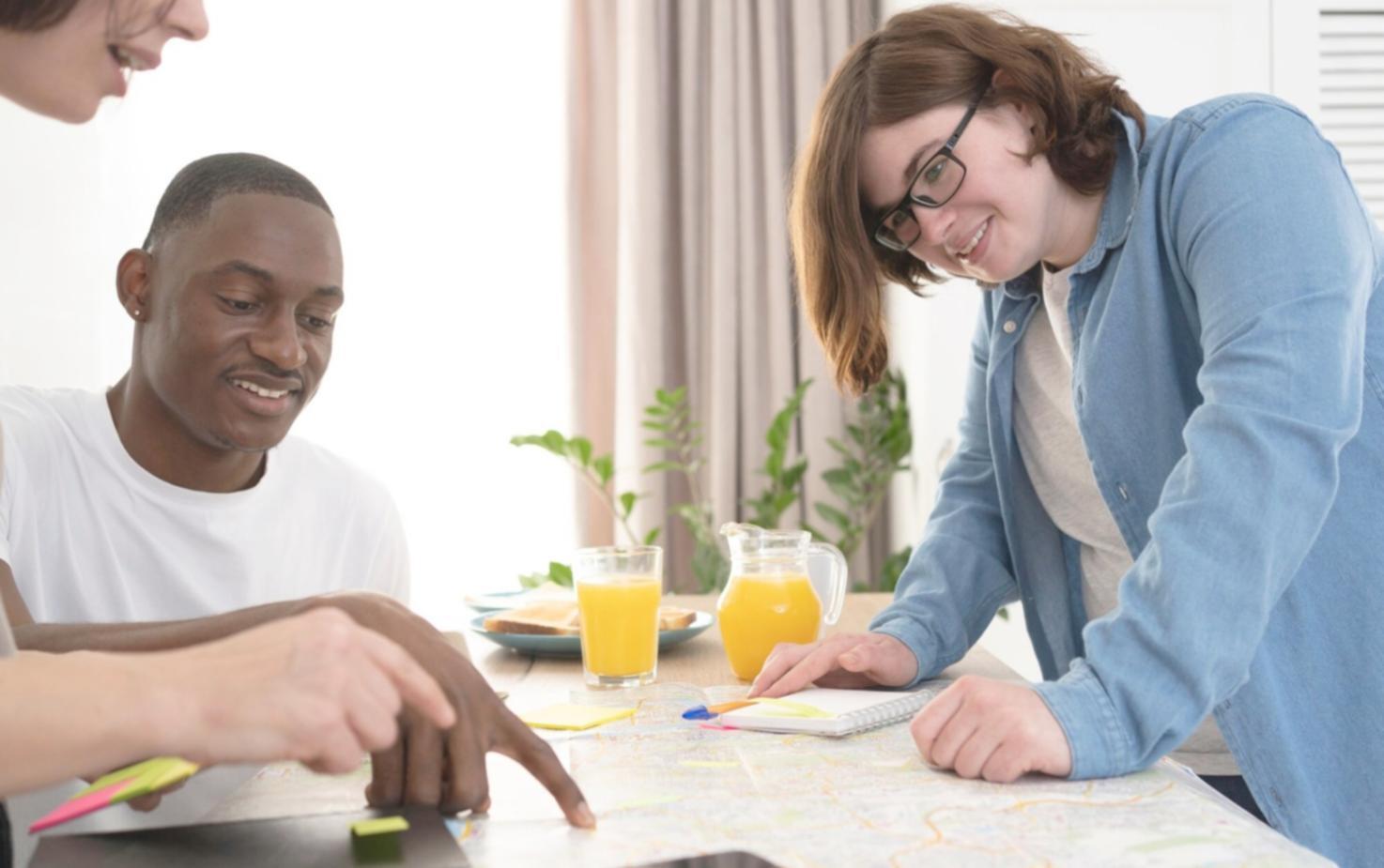 Façade sobre de nos bureaux dans le quartier Pirmil à Nantes, accessible en tram et proche des ponts